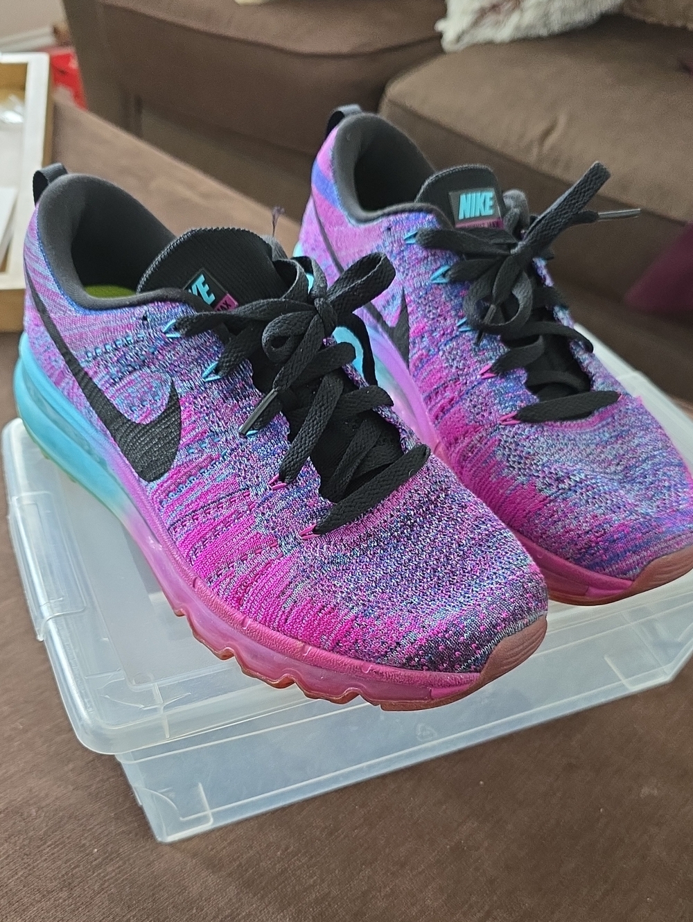 Nike Women's 9 1/2 Mens 7 ½ Pink and Blue Flyknit Sneakers